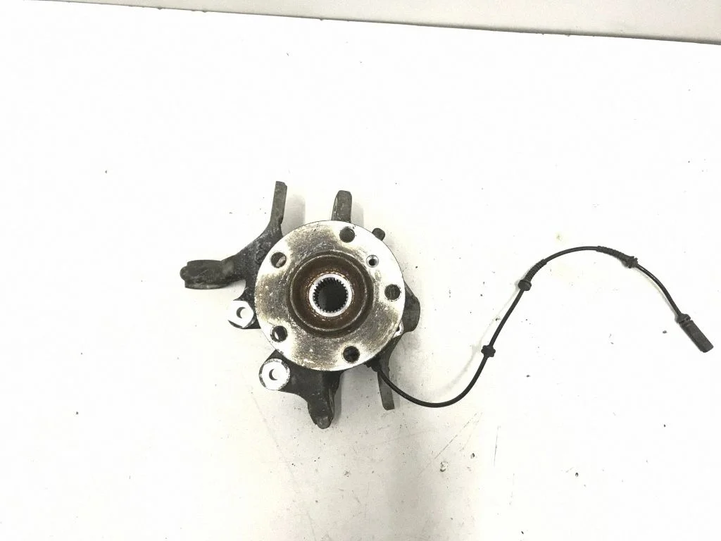 Rear wheel hub – BMW 5 Series F10 F11 (2009-2016)