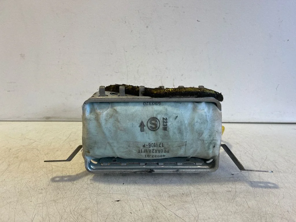 Passenger airbag 4003701