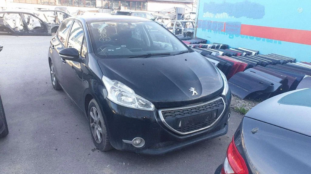 Peugeot 208