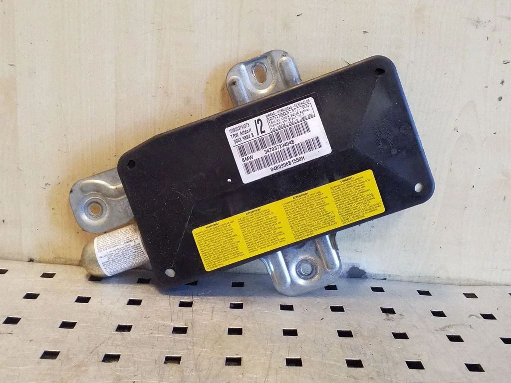 Eesmise ukse turvapadi – BMW X5 E53 (1999-2006)