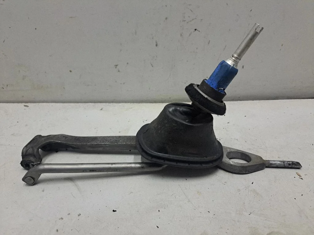 Gear selector mechanism – BMW 3 Series F30 F35 F31 (2012-2018)