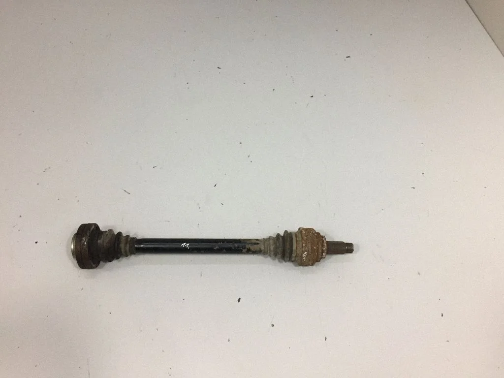 Rear driveshaft – BMW 5 Series E60 E61 (2004-2010)
