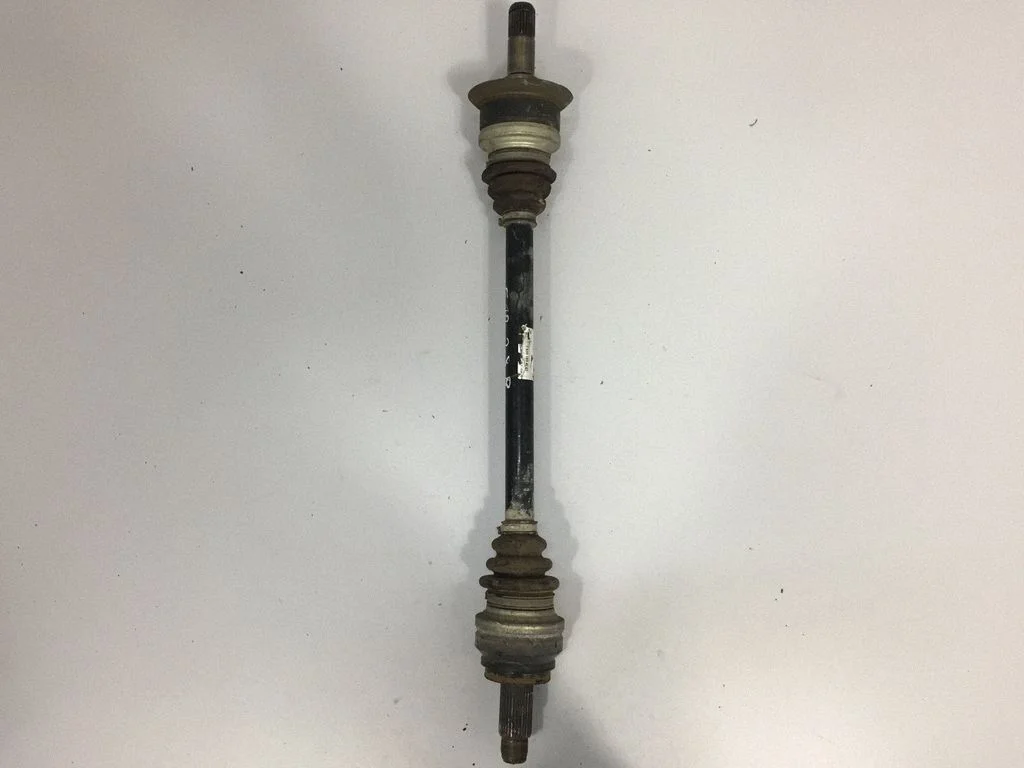 Tagumine pooltelg – BMW 5-seeria F10 F11 (2009-2016)