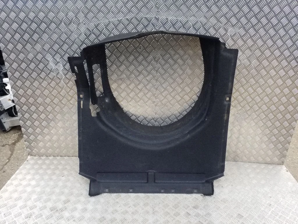 Spare wheel section trim 5857002250