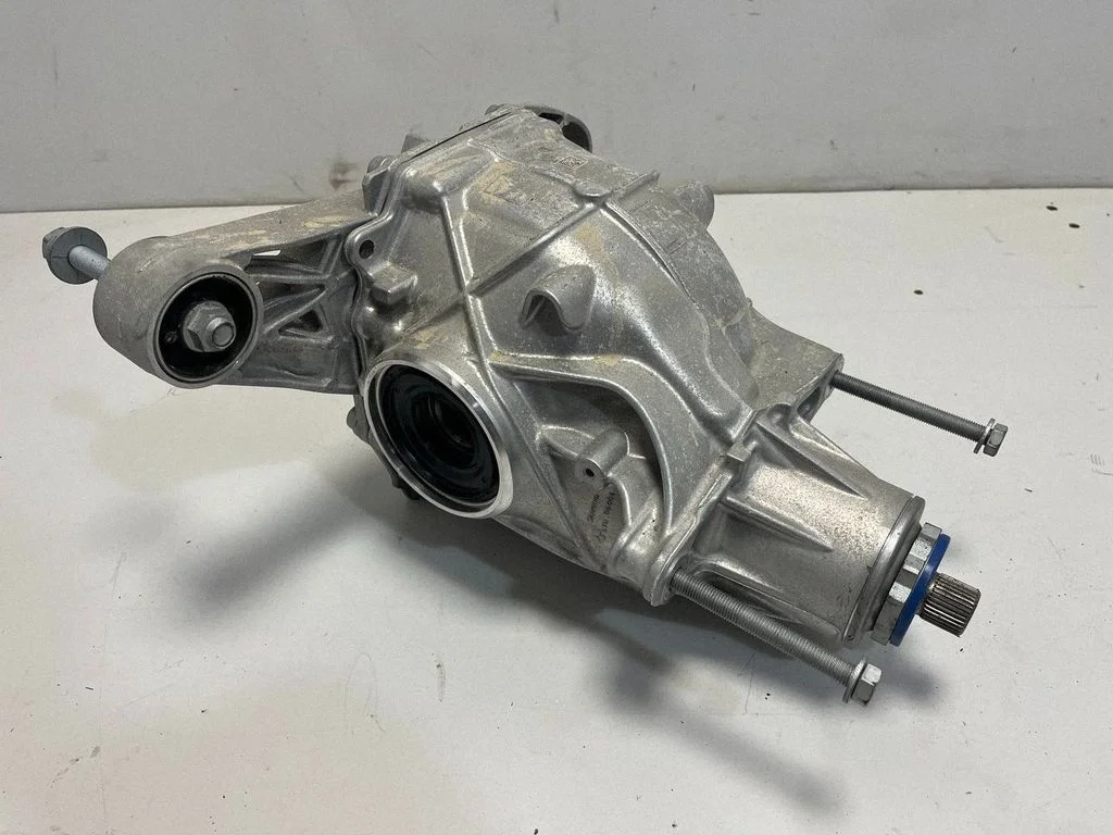 Aizmugurējais reduktors – BMW X5M G05 F95 (2019-)