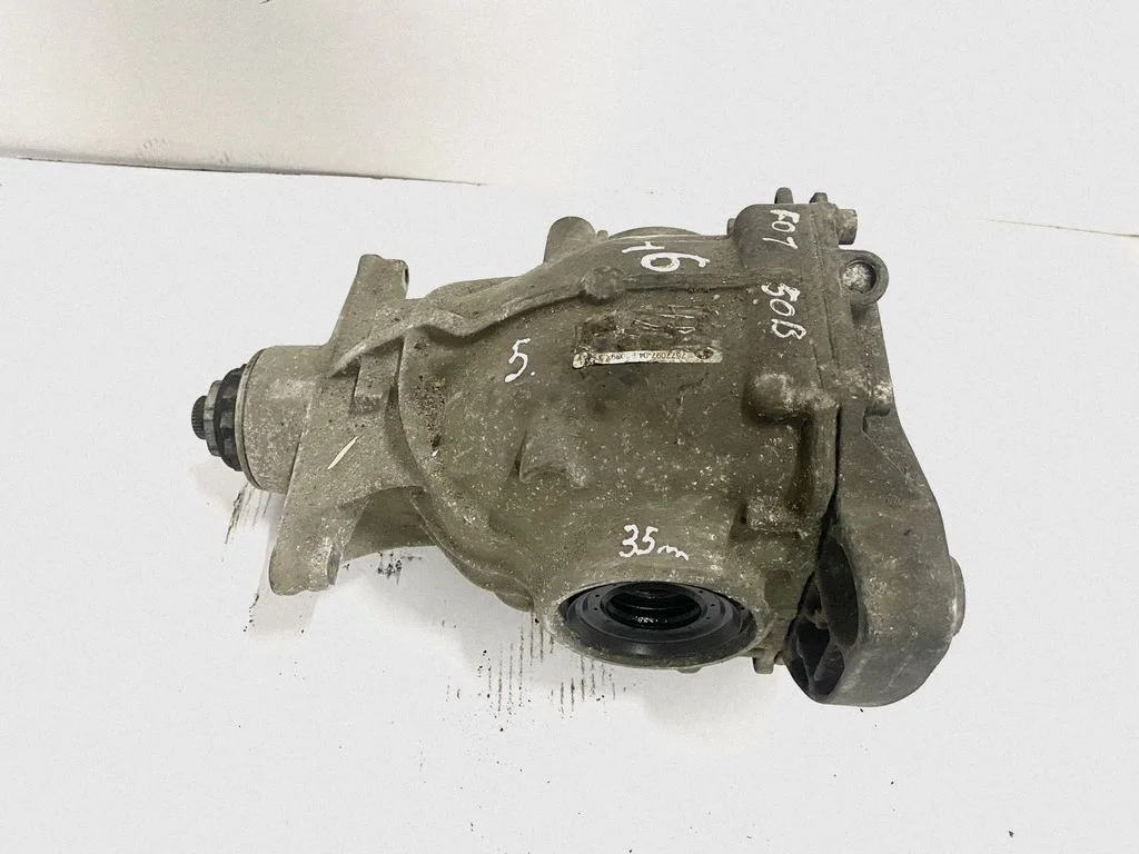 Rear differential – BMW 7 Series F01 F02 F03 F04 (2008-2016)