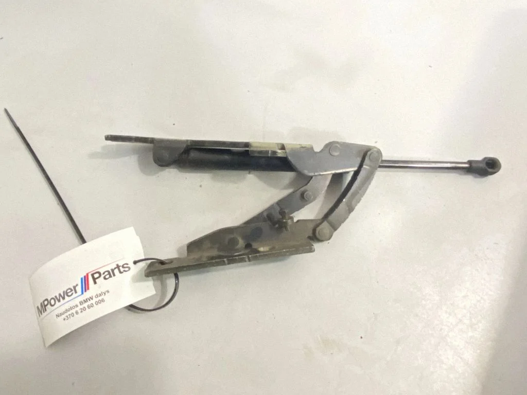 Engine bonnet/hood hinges – BMW X5 E53 (1999-2006)