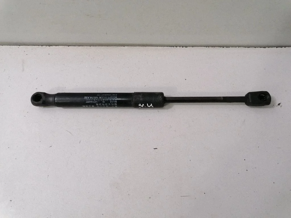 Front bonnet/hood damper/strut – BMW 4 Series F32 F33 (2013-2020)