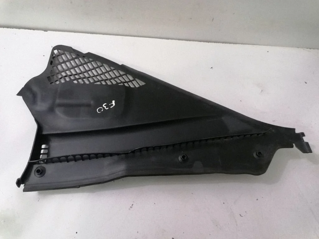 Wiper trim