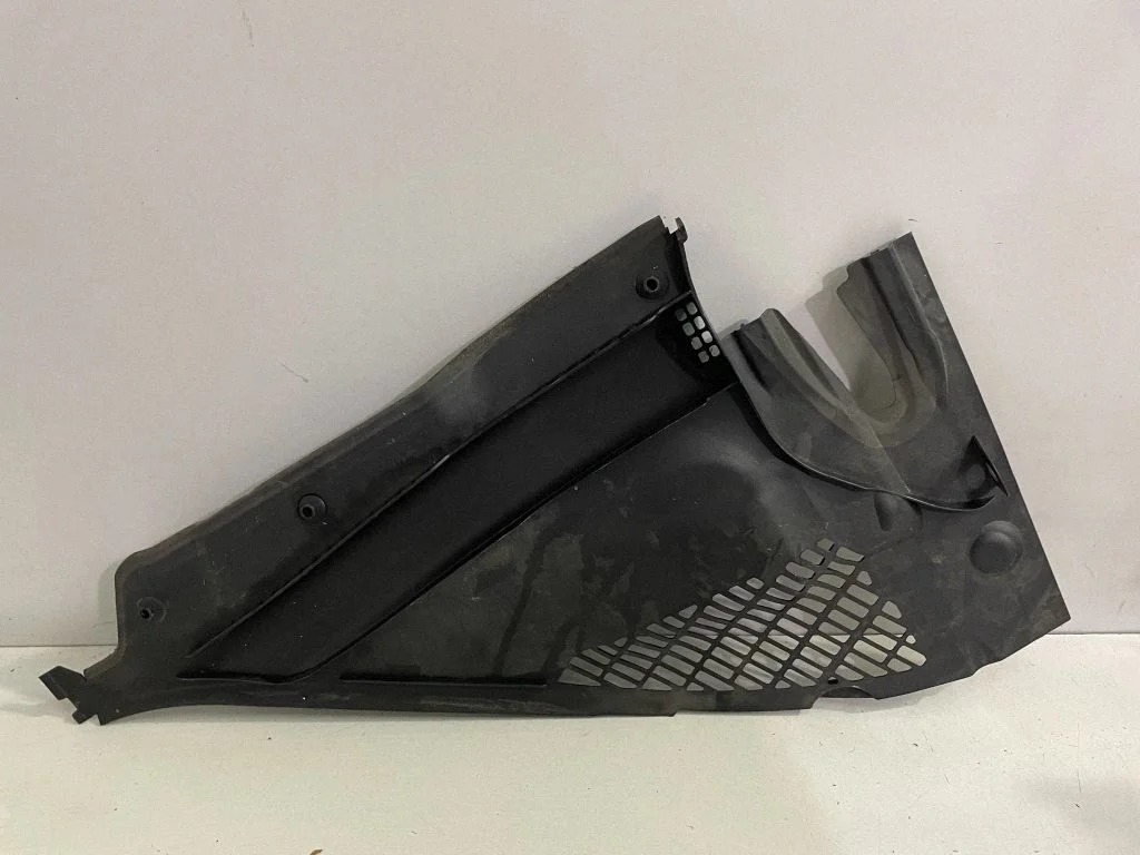 Wiper trim – BMW 4 Series F32 F33 (2013-2020)