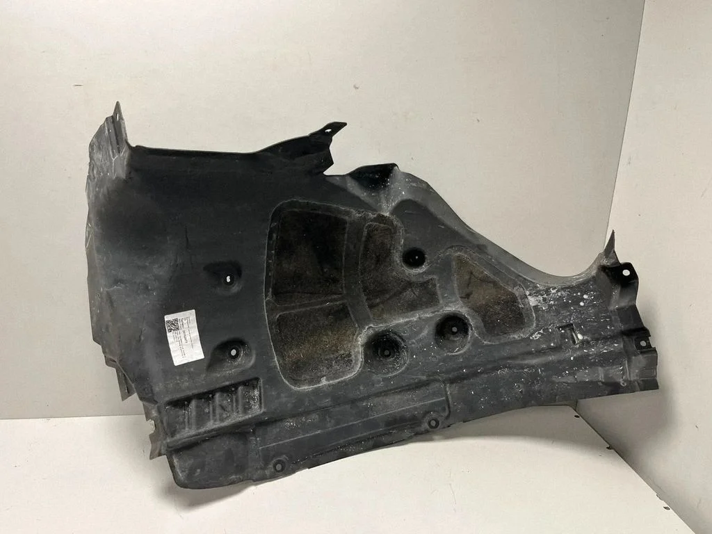 Esimene rattakoopa katteliist / porikaitse – BMW X5M G05 F95 (2019-)