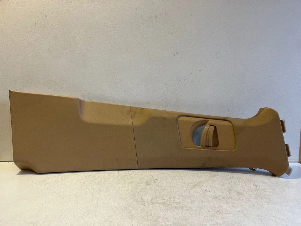 (B) pillar trim (top) – Porsche Cayenne (92A) (2010-2017)