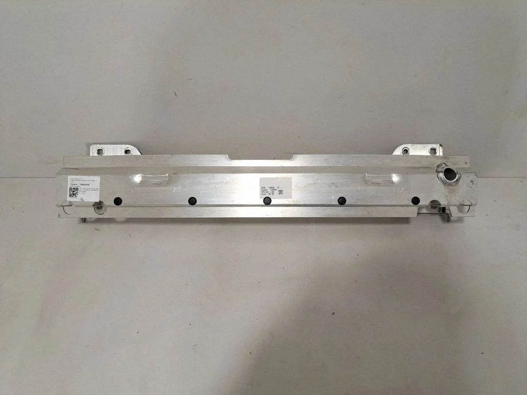 Aizmugurējā bufera šķērssija – BMW X5M G05 F95 (2019-)