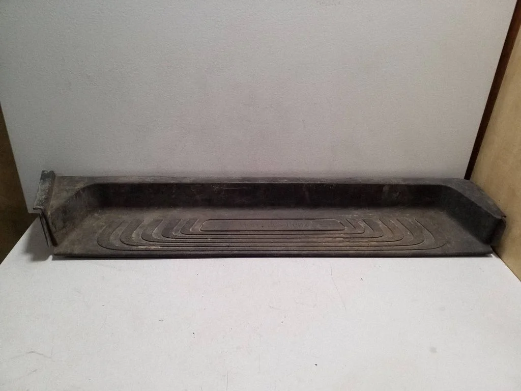Rear sill trim cover – Mercedes-Benz Vito Viano W447 (2014-)