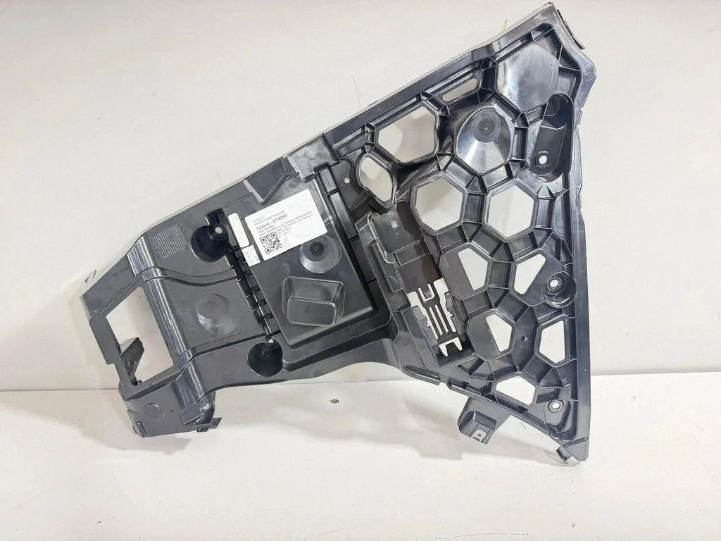 Tagumise kaitseraua kinnitusklamber – BMW X6 G06 (2019-)