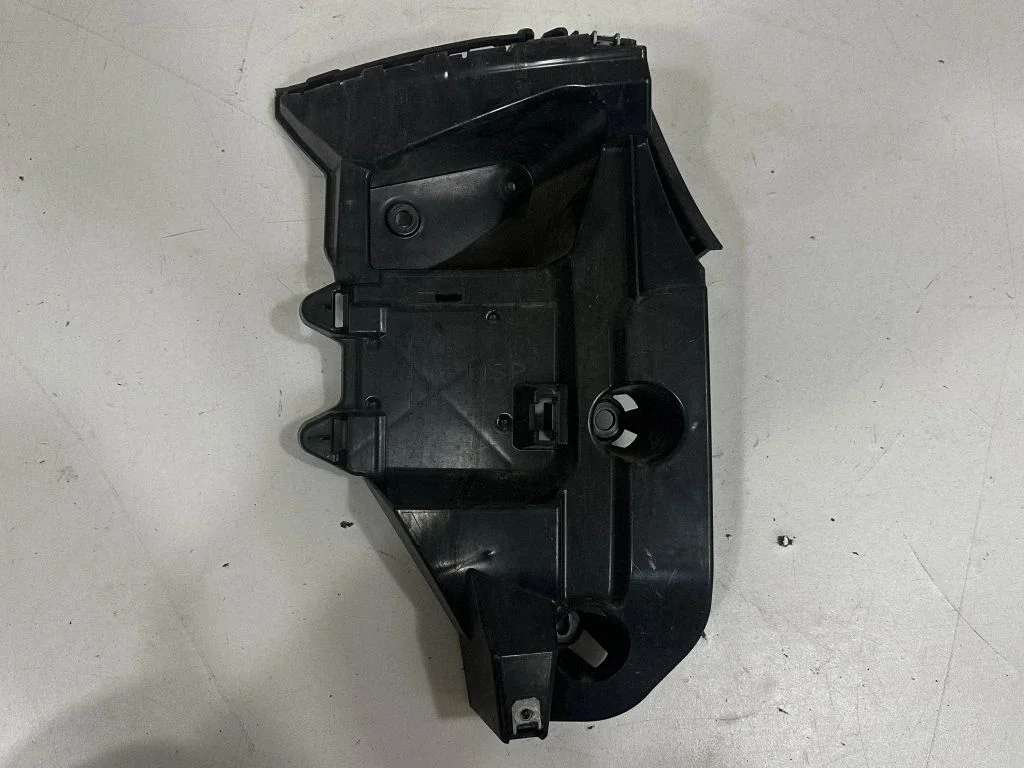 Tagumise kaitseraua kinnitusklamber – BMW X6 F16 (2014-2017)