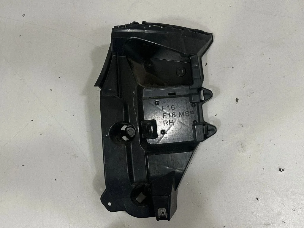 Rear bumper mounting bracket – BMW X6 F16 (2014-2017)