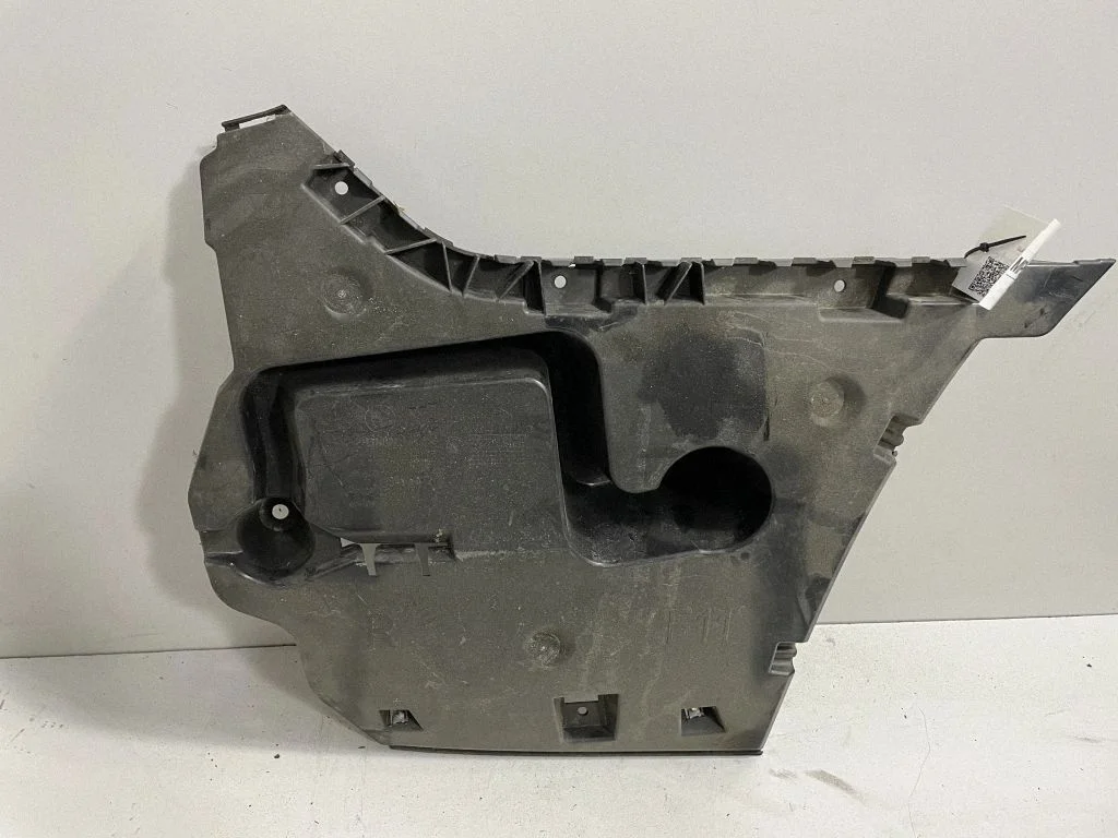 Mocowanie zderzaka tylnego – BMW Seria 5 F10 F11 (2009-2016)