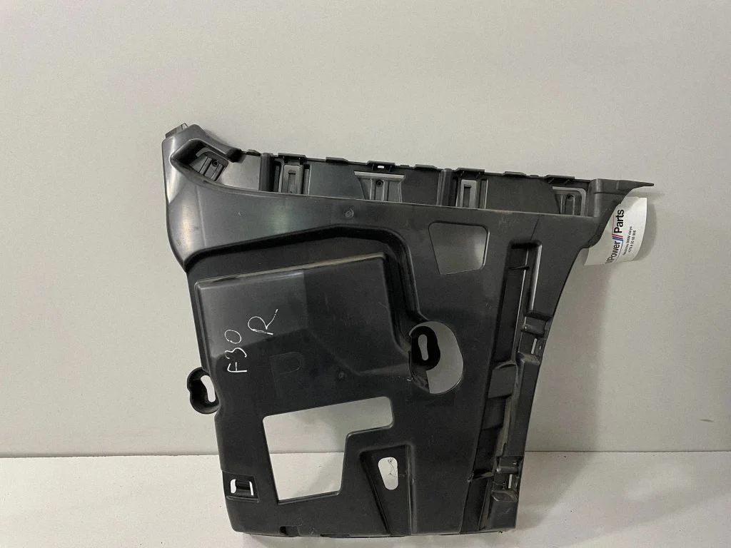 Aizmugurējā bufera turētājs – BMW 3. sērija F30 F35 F31 (2012-2018)
