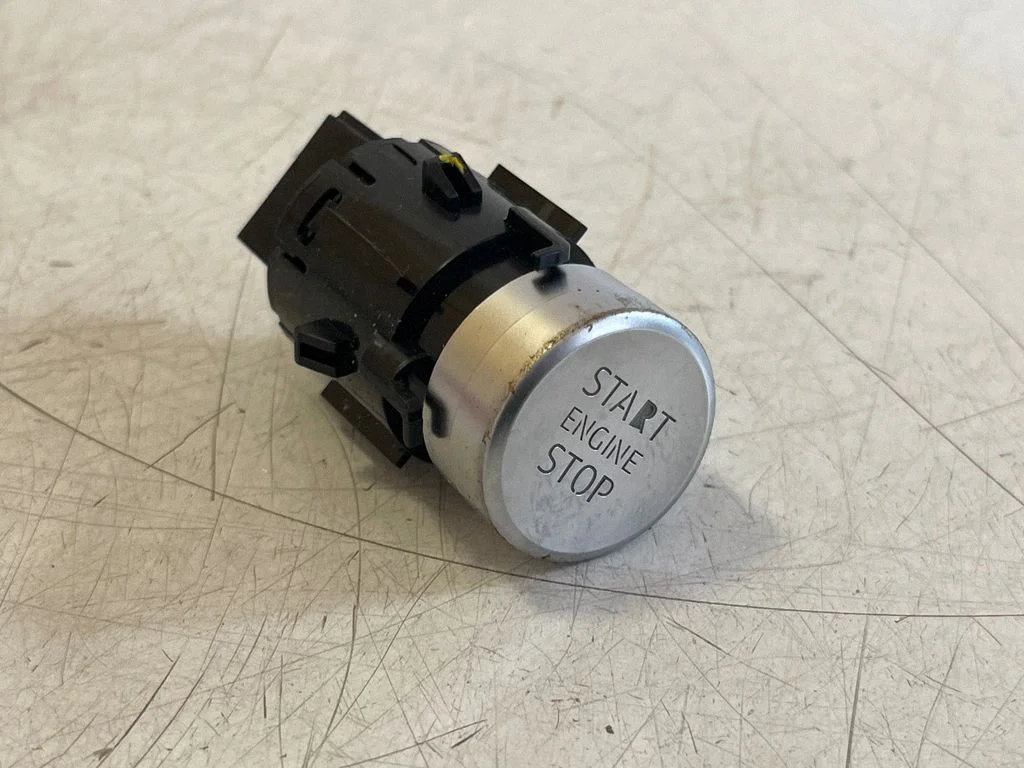 Mootori start-stopp-nupp 4M1905217D – Audi Q7 4M (2015-)