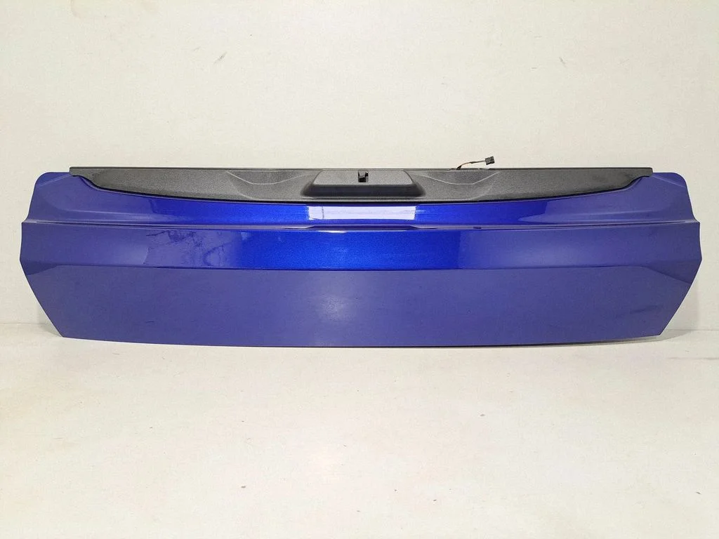 Tagaluuk (pakiruumi) 7931937