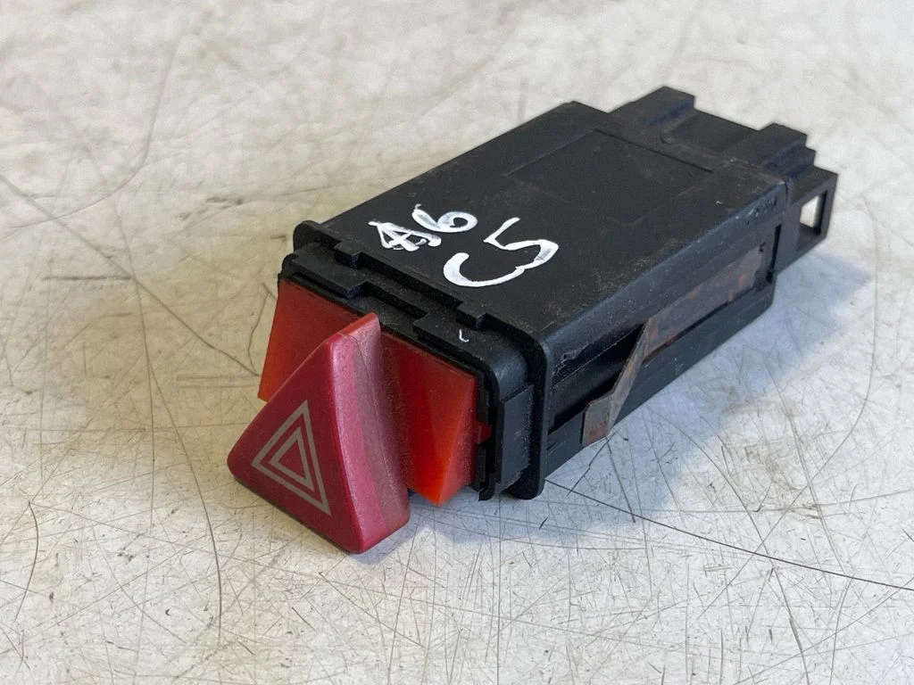 Ohutulede lüliti – Audi A6 Allroad C5 (1999-2005)