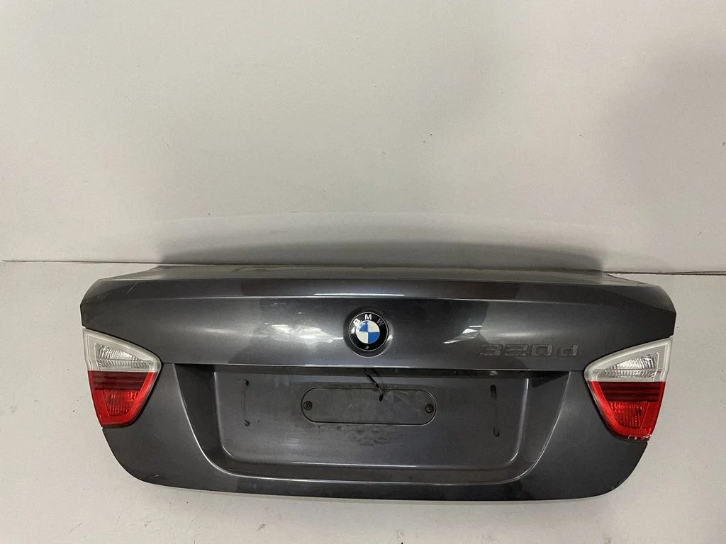 Klapa bagażnika – BMW Seria 3 E90 E91 (2005-2012)