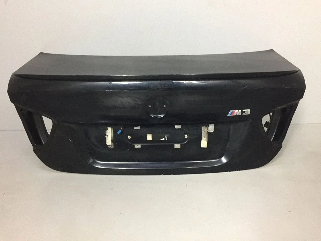 Klapa bagażnika – BMW Seria 3 E90 E91 (2005-2012)