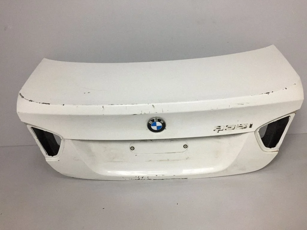 Klapa bagażnika – BMW Seria 3 E90 E91 (2005-2012)