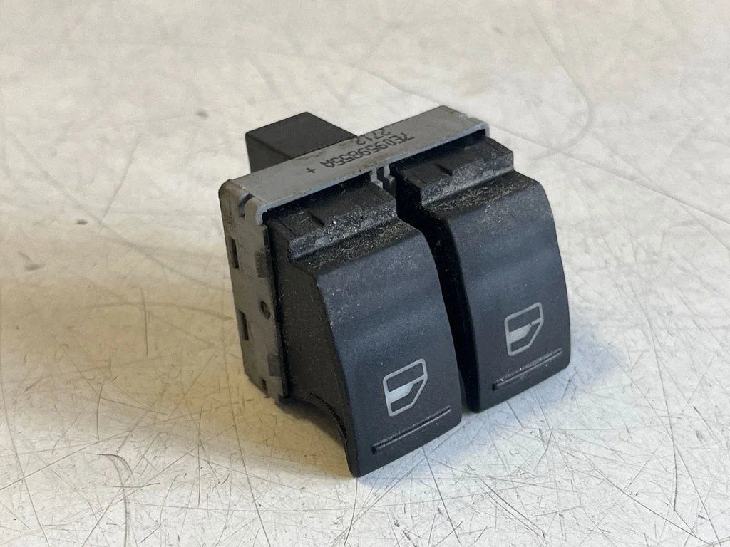Elektrisko logu slēdzis 7E0959855A