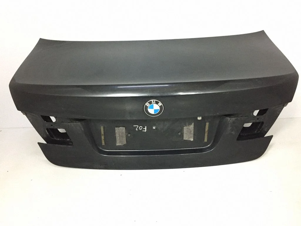 Aizmugurējais vāks (bagāžnieka) – BMW 7. sērija F01 F02 F03 F04 (2008-2016)