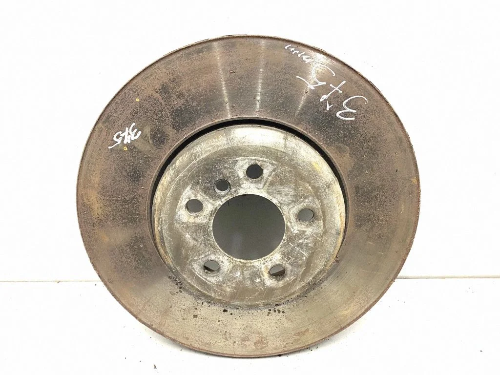 Front brake disc – BMW 5 Series F10 F11 (2009-2016)
