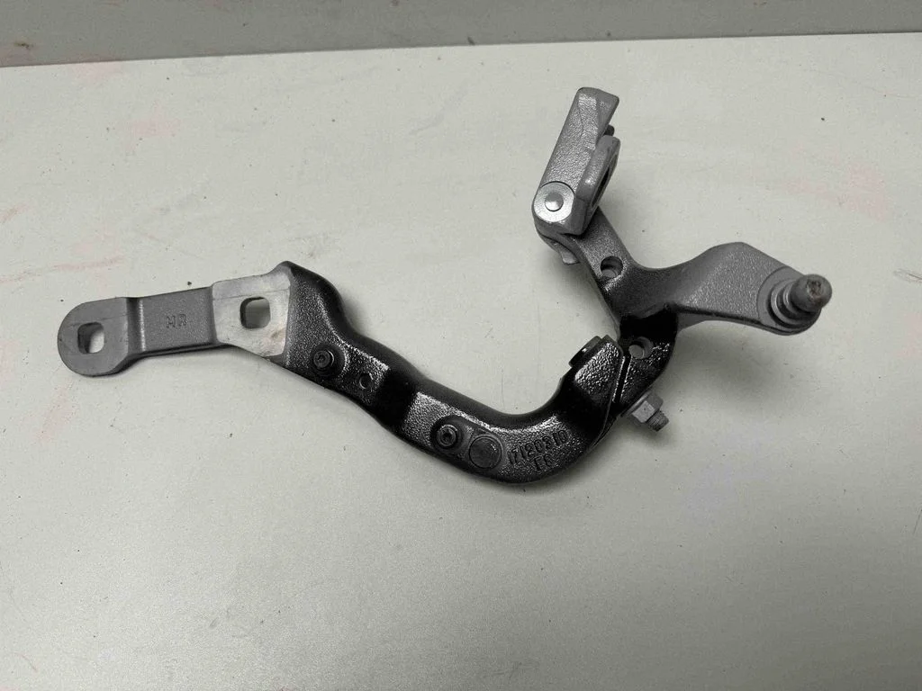 Tailgate/trunk/boot hinge 9629240 – BMW X2 U10 (2023-)