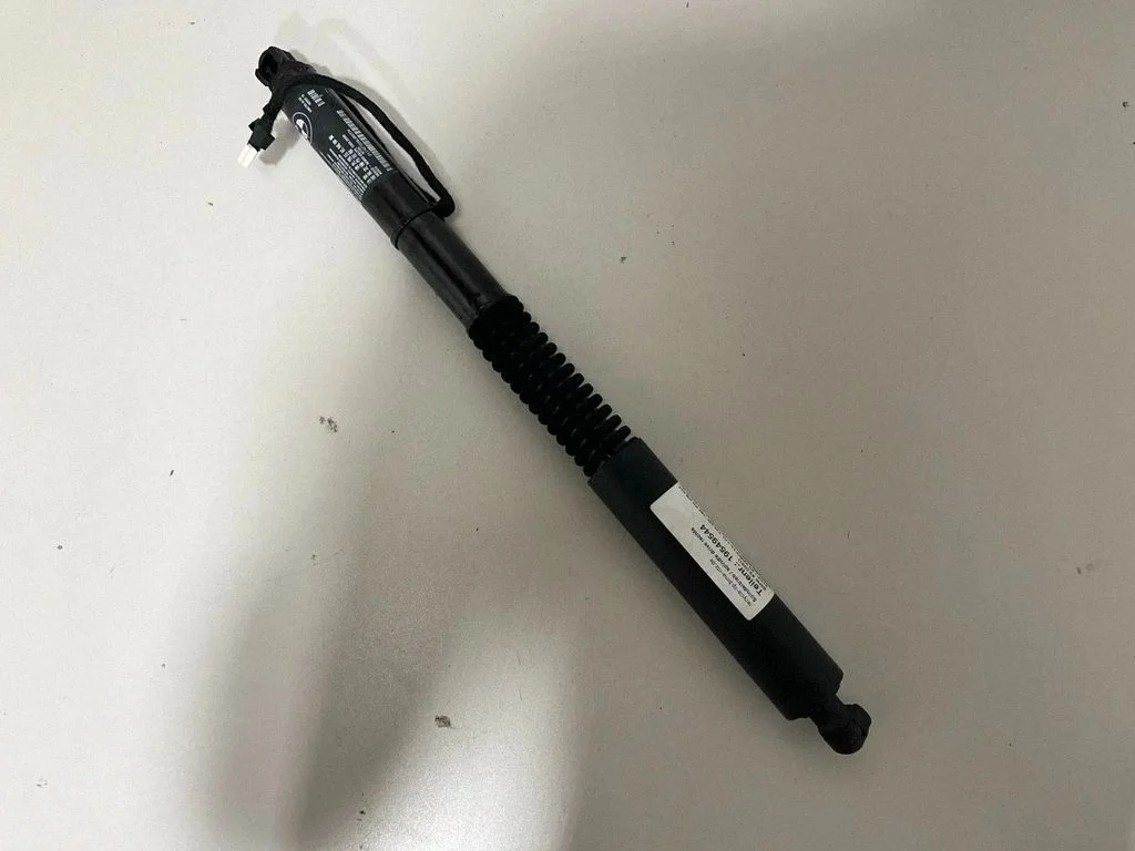 Tailgate/trunk strut/damper – BMW X3 G01 (2018-2024)