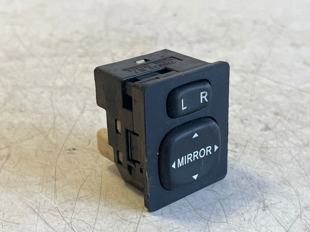 Wing mirror switch 183574