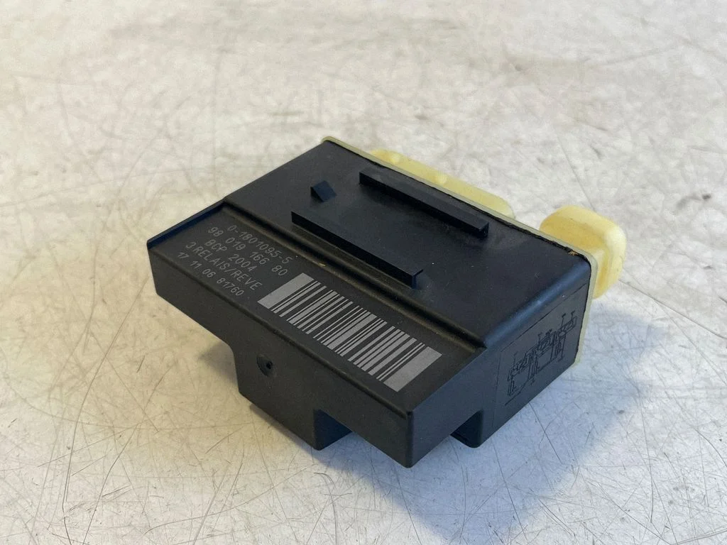 Coolant fan relay – Peugeot 3008 II (2016-2023)