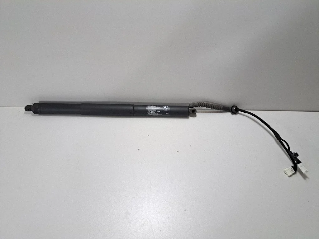 Tailgate/trunk strut/damper – BMW X5M F85 (2014-2018)