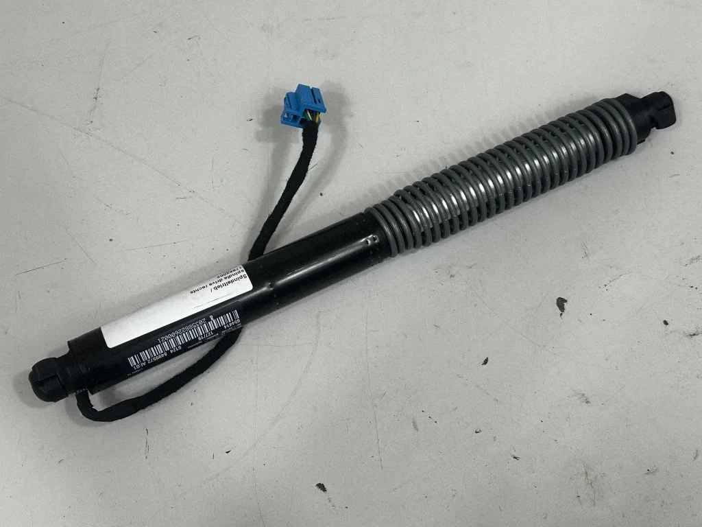 Tailgate/trunk strut/damper – BMW 7 Series G11 G12 (2015-2022)