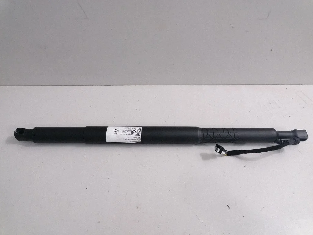 Siłownik (sprężyna gazowa) klapy bagażnika – BMW Seria 6 G32 Gran Turismo (2017-)