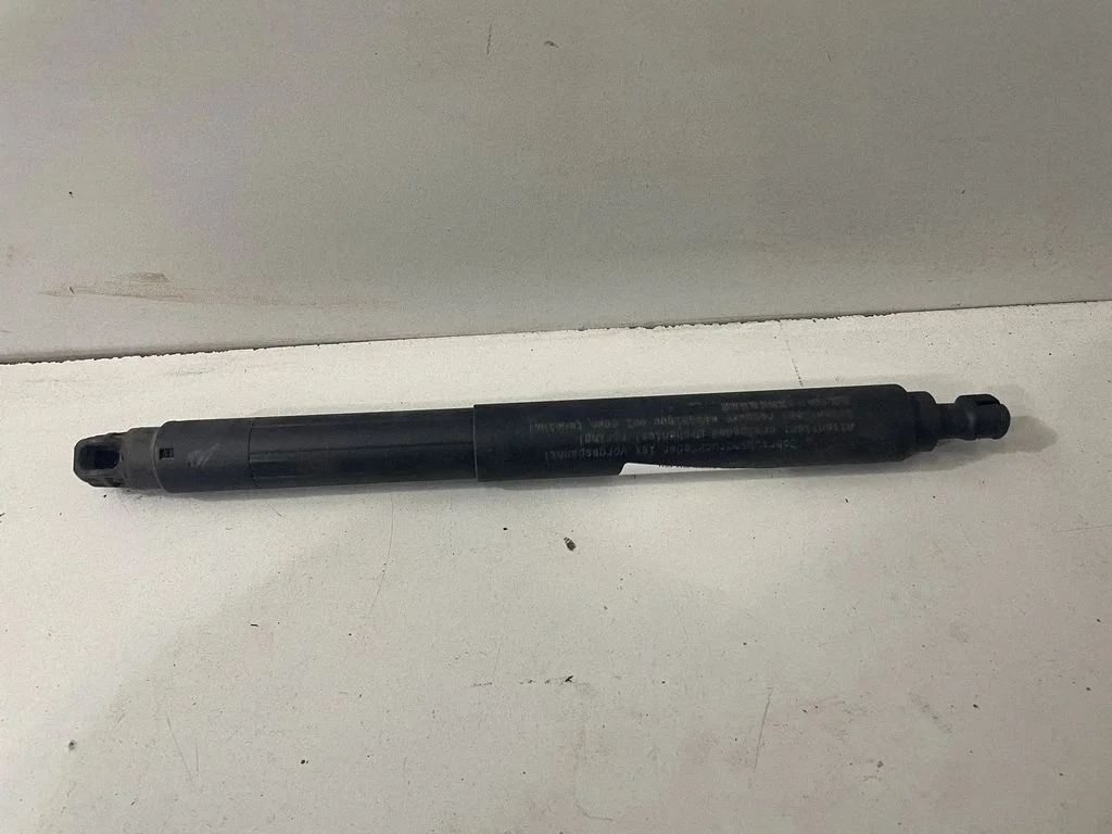 Tailgate/trunk strut/damper – BMW 8 Series G14 (2018-)