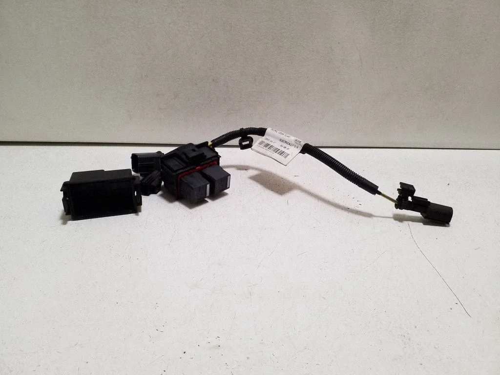 Relay mounting block 31394023 – Volvo XC60 (2014-2016)