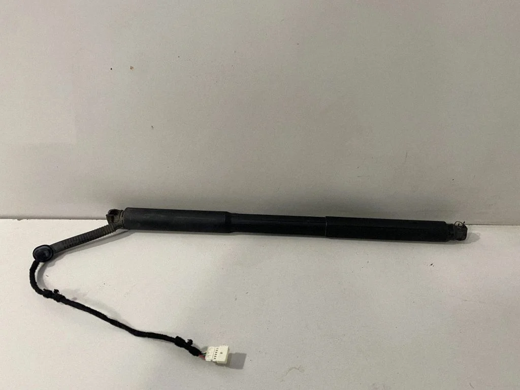 Tailgate/trunk strut/damper – BMW 3 Series F30 F35 F31 (2012-2018)