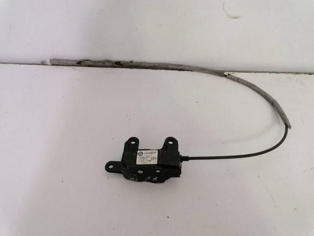 Tagaluugi lukk – BMW X5 E70 (2006-2013)