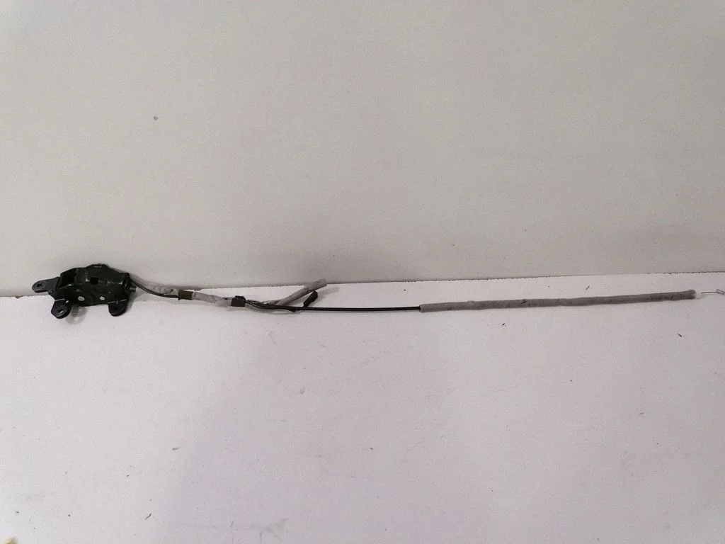 Zamek klapy bagażnika – BMW X5 E70 (2006-2013)