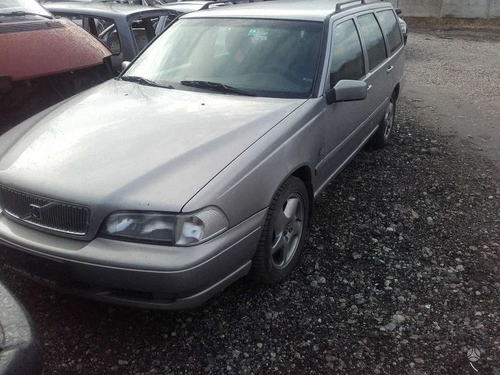 Volvo S70, V70, V70 XC