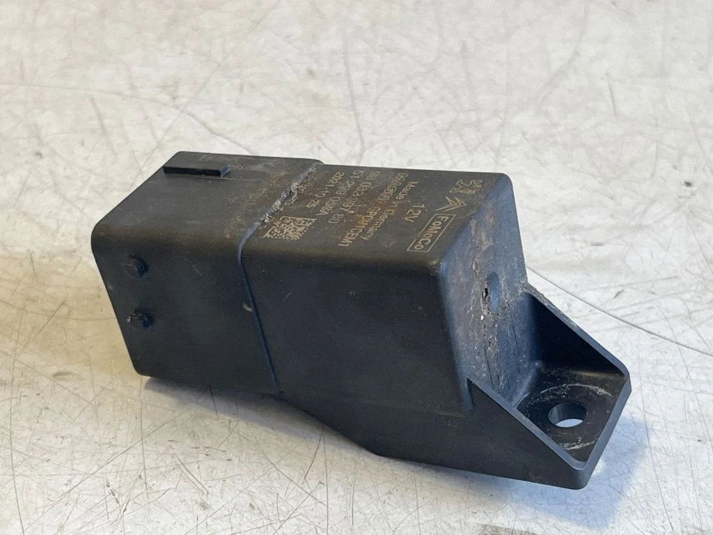 Glow plug pre-heat relay 9803299780 – Opel Vivaro (2019-)
