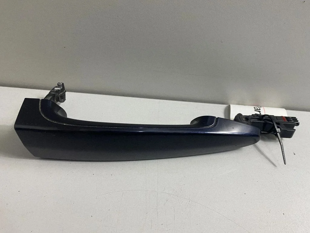 Front door exterior handle – BMW 3 Series E92 E93 (2005-2014)