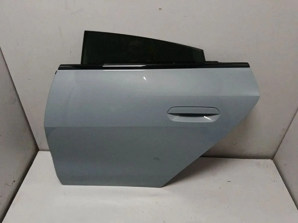 Rear door 9625100