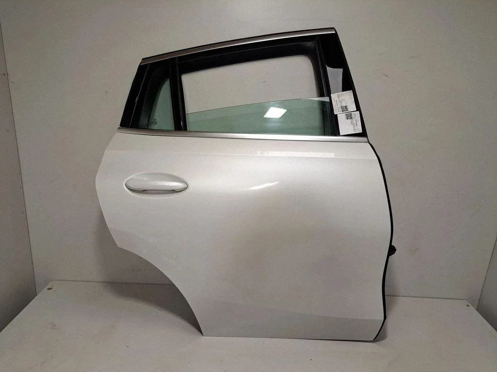 Aizmugurējās durvis – BMW X6 G06 (2019-)