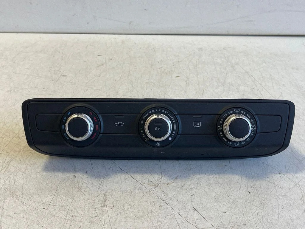 Climate control unit 83A820047D – Audi SQ2 GA (2017-)